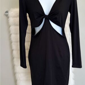 Heart & Hips Long Sleeve Black Cut-Out Dress (S)